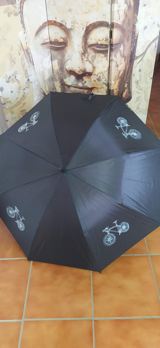 Paraguas negro bicicletas